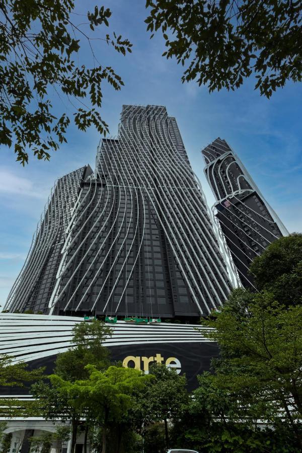 Zetter Suite Arte Mont Kiara Куала-Лумпур Экстерьер фото